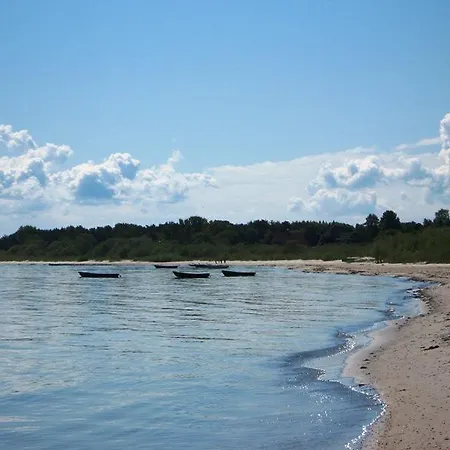 Saulesdarzs Hébergement de vacances